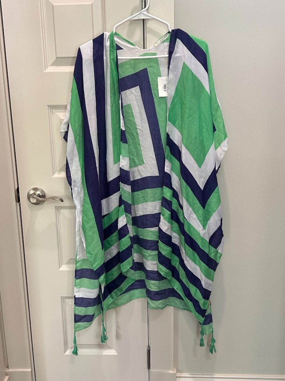 Do Everything in Love Kimono